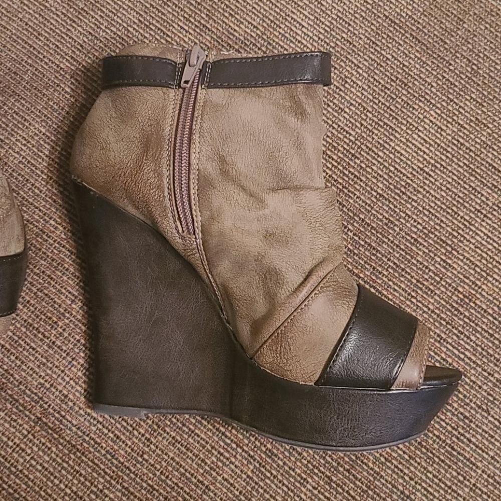 Bootie platforms - Picture 3 of 12